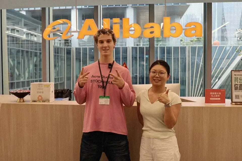Peter foran Alibaba
